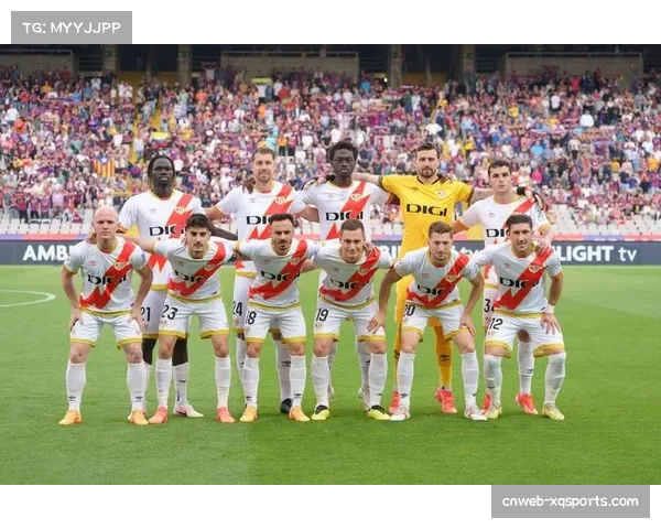 西甲“足球公园”活动在马德里举办，吸引数千家庭参与足球体验